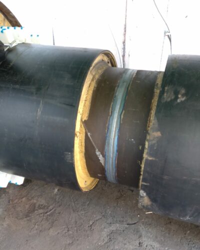 Spawana rura preizolowana.