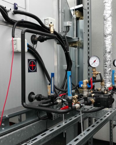 Spawany węzeł chłodu technologicznego.